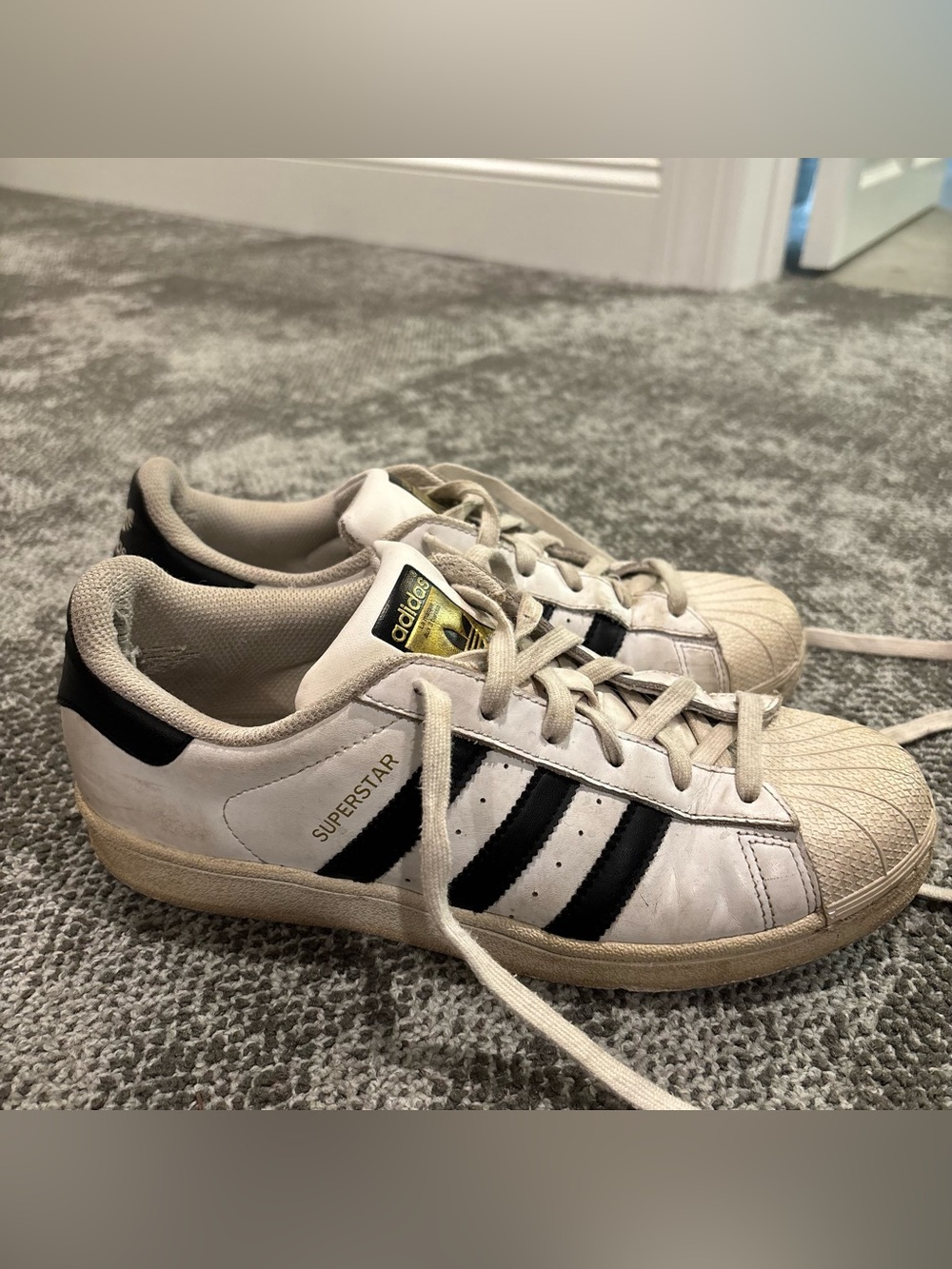 Adidas Superstar White Black Fashion Shoes Womens U.S. 8